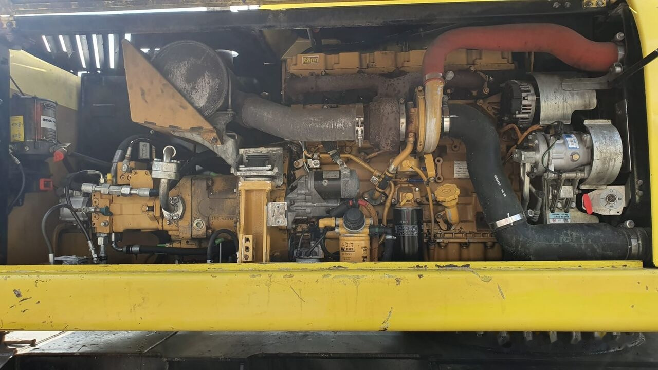 Caterpillar M 318 D MH lizingą Caterpillar M 318 D MH: foto 14