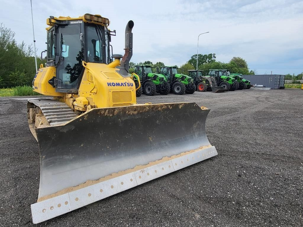 Komatsu D 51 EXi/PXi-24 - Buldozeris: foto 3 Komatsu D 51 EXi/PXi-24 - Buldozeris: foto 3