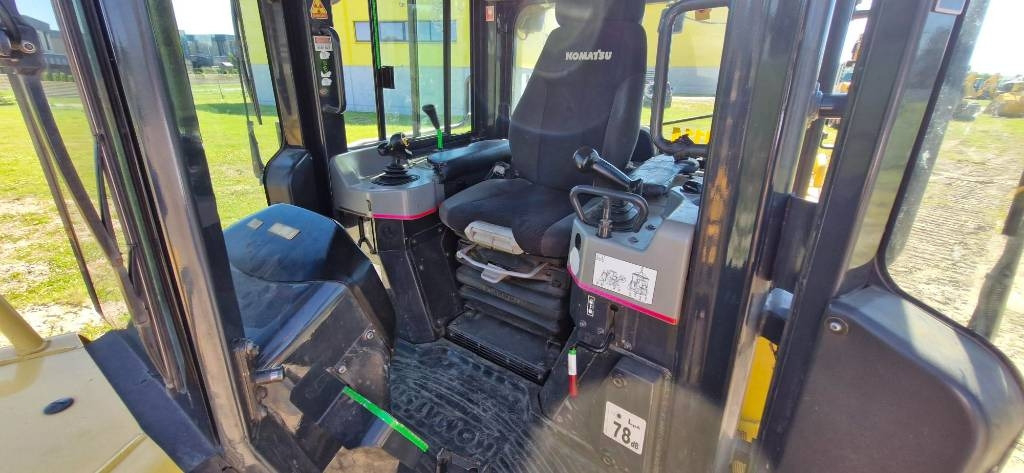 Komatsu D61PX - 24 - Buldozeris: foto 5 Komatsu D61PX - 24 - Buldozeris: foto 5