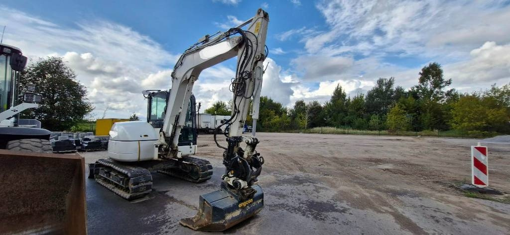 Komatsu PC 80 MR-5E0 - Mini ekskavatorius: foto 2 Komatsu PC 80 MR-5E0 - Mini ekskavatorius: foto 2