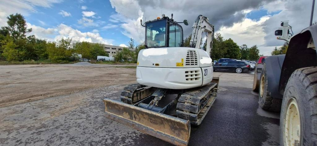 Komatsu PC 80 MR-5E0 - Mini ekskavatorius: foto 3 Komatsu PC 80 MR-5E0 - Mini ekskavatorius: foto 3