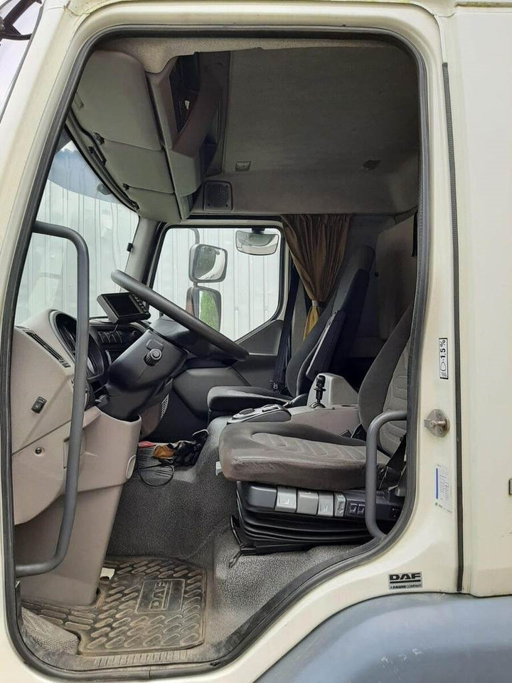 DAF FA 45.180 4X2 KITCHEN - Furgonas sunkvežimis: foto 5 DAF FA 45.180 4X2 KITCHEN - Furgonas sunkvežimis: foto 5