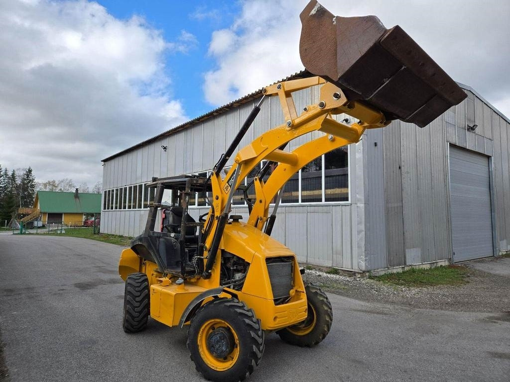 JCB 2CX - Ratinis krautuvas: foto 2 JCB 2CX - Ratinis krautuvas: foto 2