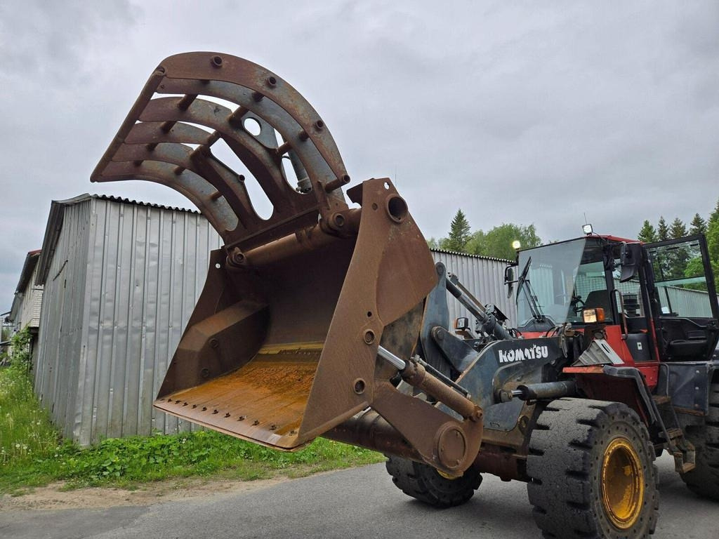 Komatsu WA200PZ-6 - Ratinis krautuvas: foto 5 Komatsu WA200PZ-6 - Ratinis krautuvas: foto 5