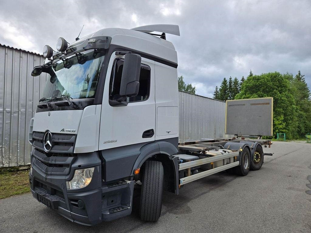 Mercedes-Benz ACTROS 2553 6X2 LAGAB - Konteineris-vežimus/ Sukeisti kūną sunkvežimis: foto 1 Mercedes-Benz ACTROS 2553 6X2 LAGAB - Konteineris-vežimus/ Sukeisti kūną sunkvežimis: foto 1