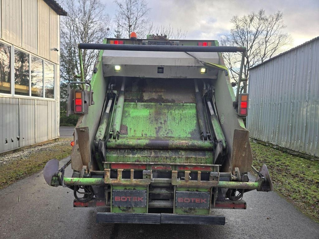 Scania P320 6X2 NTM 15.5+4.5m³ - Šiukšliavežis: foto 3 Scania P320 6X2 NTM 15.5+4.5m³ - Šiukšliavežis: foto 3