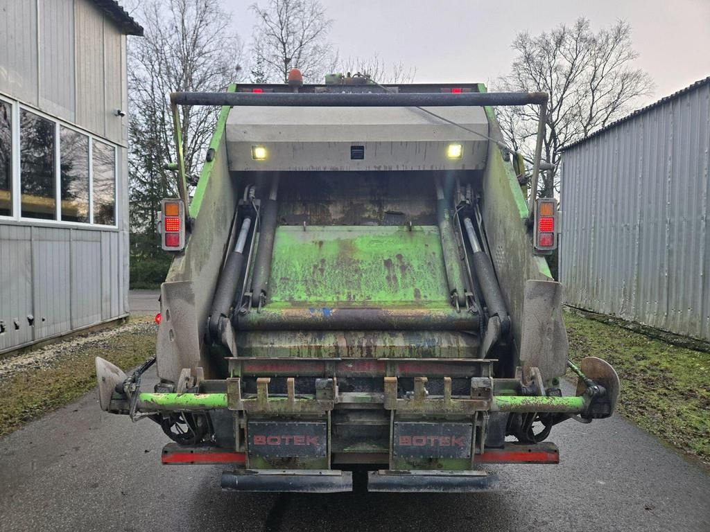 Scania P320 6X2 NTM 15.5+4.5m³ - Šiukšliavežis: foto 2 Scania P320 6X2 NTM 15.5+4.5m³ - Šiukšliavežis: foto 2