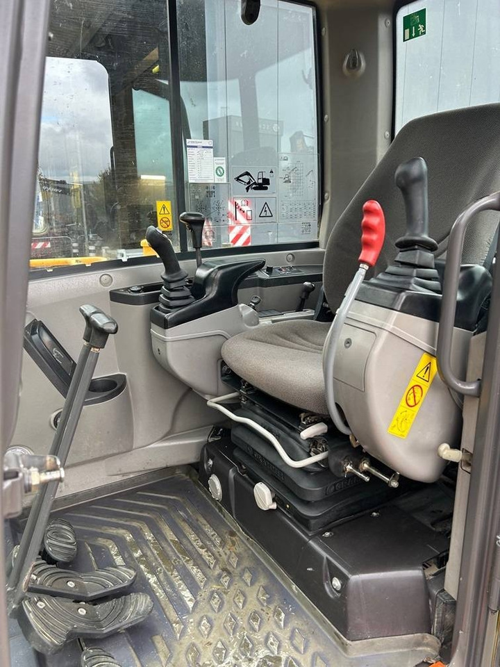 Volvo EC 55 C - Mini ekskavatorius: foto 5 Volvo EC 55 C - Mini ekskavatorius: foto 5