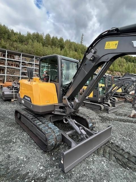 Volvo EC 60 E - Mini ekskavatorius: foto 4 Volvo EC 60 E - Mini ekskavatorius: foto 4
