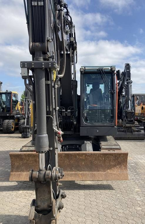 Volvo ECR 145 E - Vikšrinis ekskavatorius: foto 3 Volvo ECR 145 E - Vikšrinis ekskavatorius: foto 3