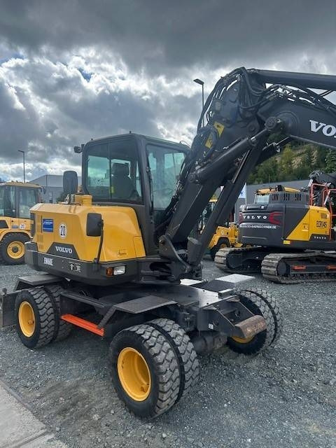 Volvo EW 60 E - Ratinis ekskavatorius: foto 4 Volvo EW 60 E - Ratinis ekskavatorius: foto 4