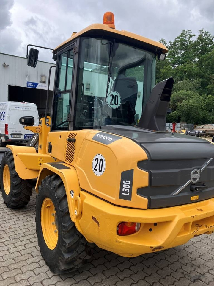Volvo L 30 G - Ratinis krautuvas: foto 5 Volvo L 30 G - Ratinis krautuvas: foto 5