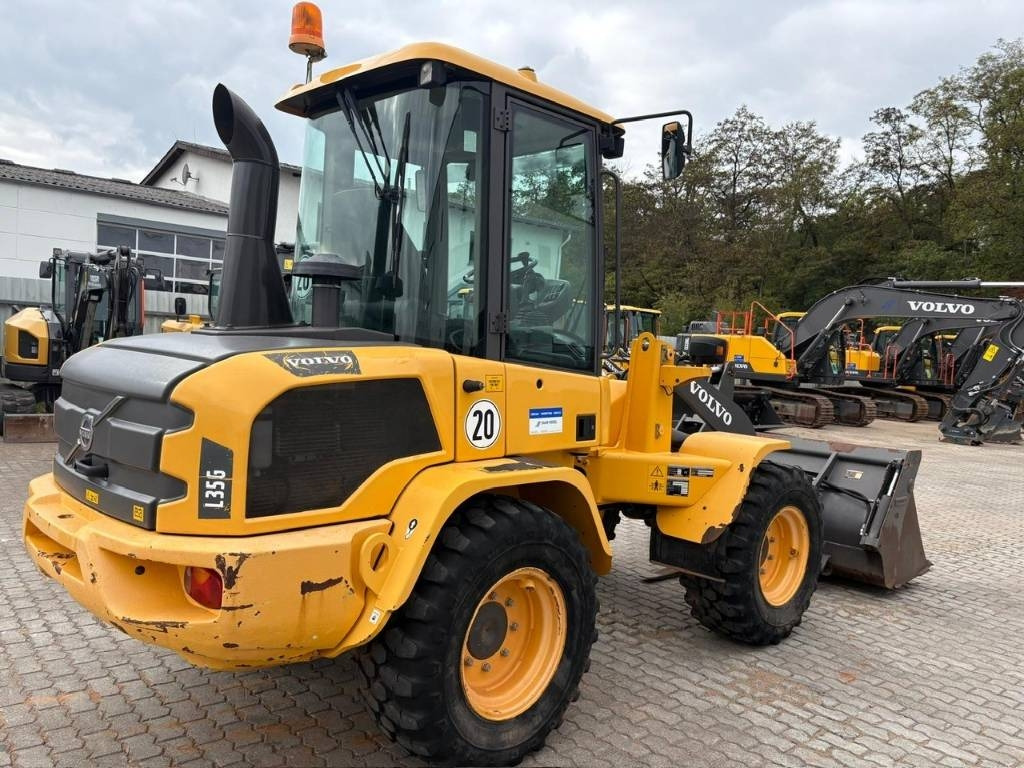 Volvo L 35 G - Ratinis krautuvas: foto 3 Volvo L 35 G - Ratinis krautuvas: foto 3