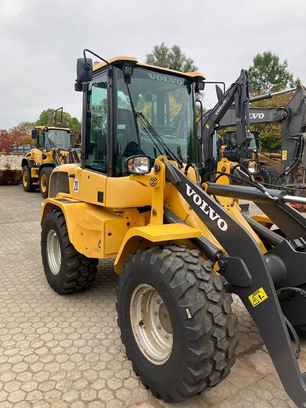 Volvo L 35 G - Ratinis krautuvas: foto 3 Volvo L 35 G - Ratinis krautuvas: foto 3
