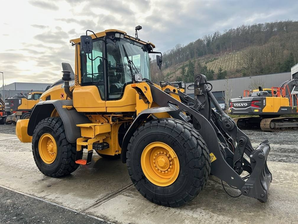 Volvo L 90 H - Ratinis krautuvas: foto 3 Volvo L 90 H - Ratinis krautuvas: foto 3