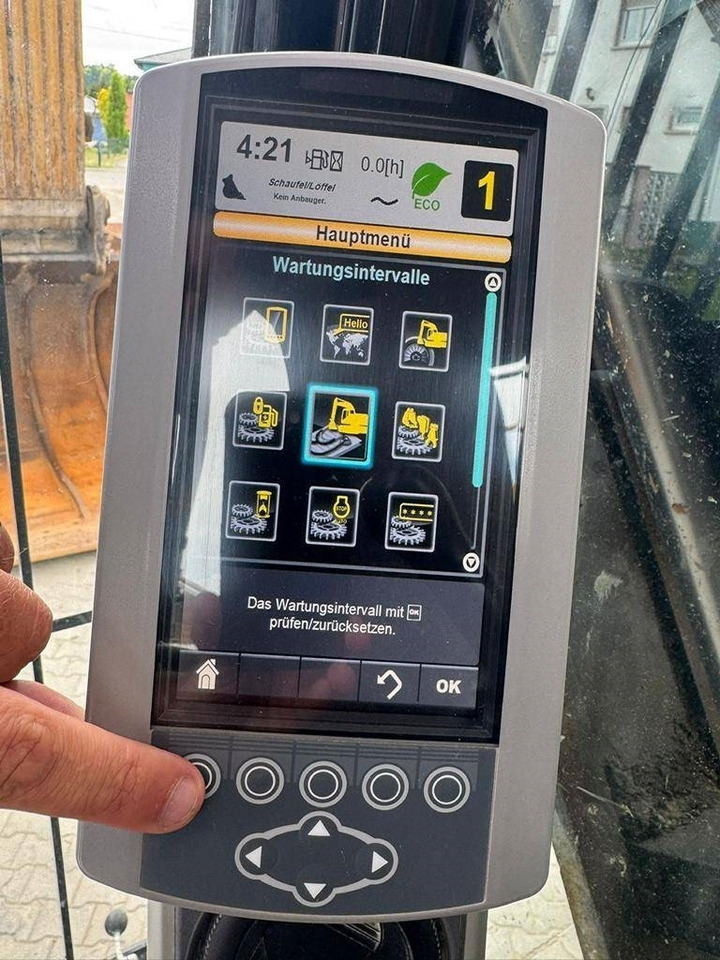 Vikšrinis ekskavatorius CAT 390 F L ME: foto 11