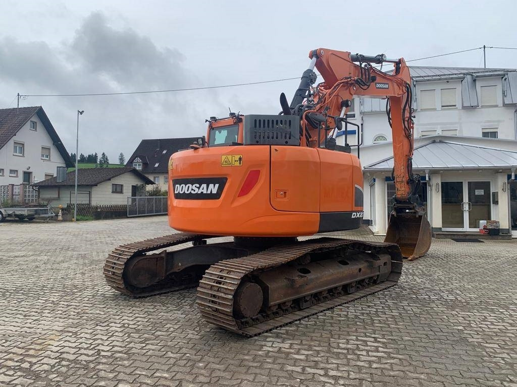 Doosan DX 235 LCR-5 - Vikšrinis ekskavatorius: foto 5 Doosan DX 235 LCR-5 - Vikšrinis ekskavatorius: foto 5