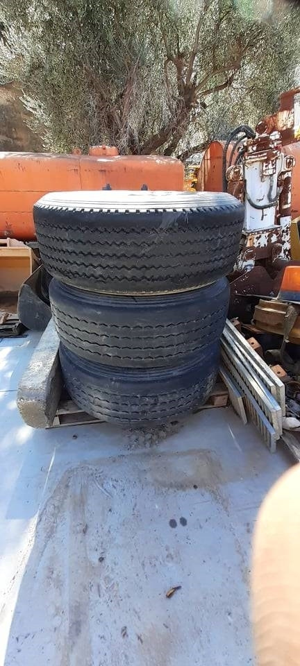 Bridgestone 385/65R22.5 - Padanga - Statybinė technika: foto 2 Bridgestone 385/65R22.5 - Padanga - Statybinė technika: foto 2