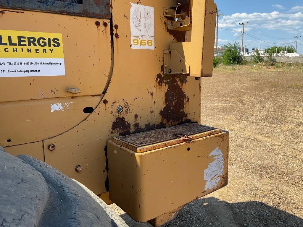 Ratinis krautuvas CAT 966C: foto 20