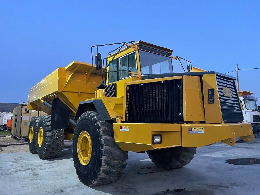 Volvo A40C - Šarnyrinis savivartis: foto 4 Volvo A40C - Šarnyrinis savivartis: foto 4