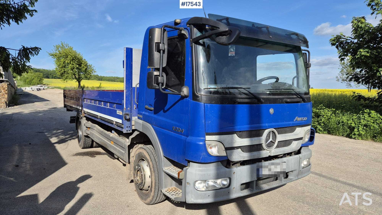 Box truck Mercedes-Benz ATEGO 1224 (2011) - Furgonas sunkvežimis: foto 1 Box truck Mercedes-Benz ATEGO 1224 (2011) - Furgonas sunkvežimis: foto 1