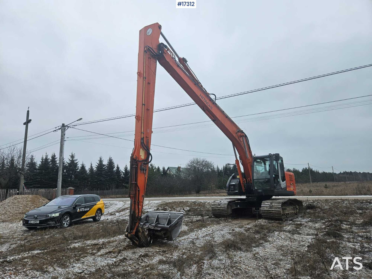HITACHI ZX225 USRLC Crawler Excavator LONG 16m (2012) - Vikšrinis ekskavatorius: foto 2 HITACHI ZX225 USRLC Crawler Excavator LONG 16m (2012) - Vikšrinis ekskavatorius: foto 2