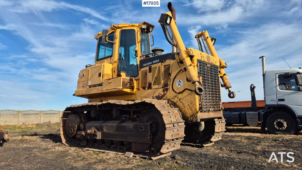 STALOWA WOLA TD-20M 24200kg (2008) - Buldozeris: foto 1 STALOWA WOLA TD-20M 24200kg (2008) - Buldozeris: foto 1