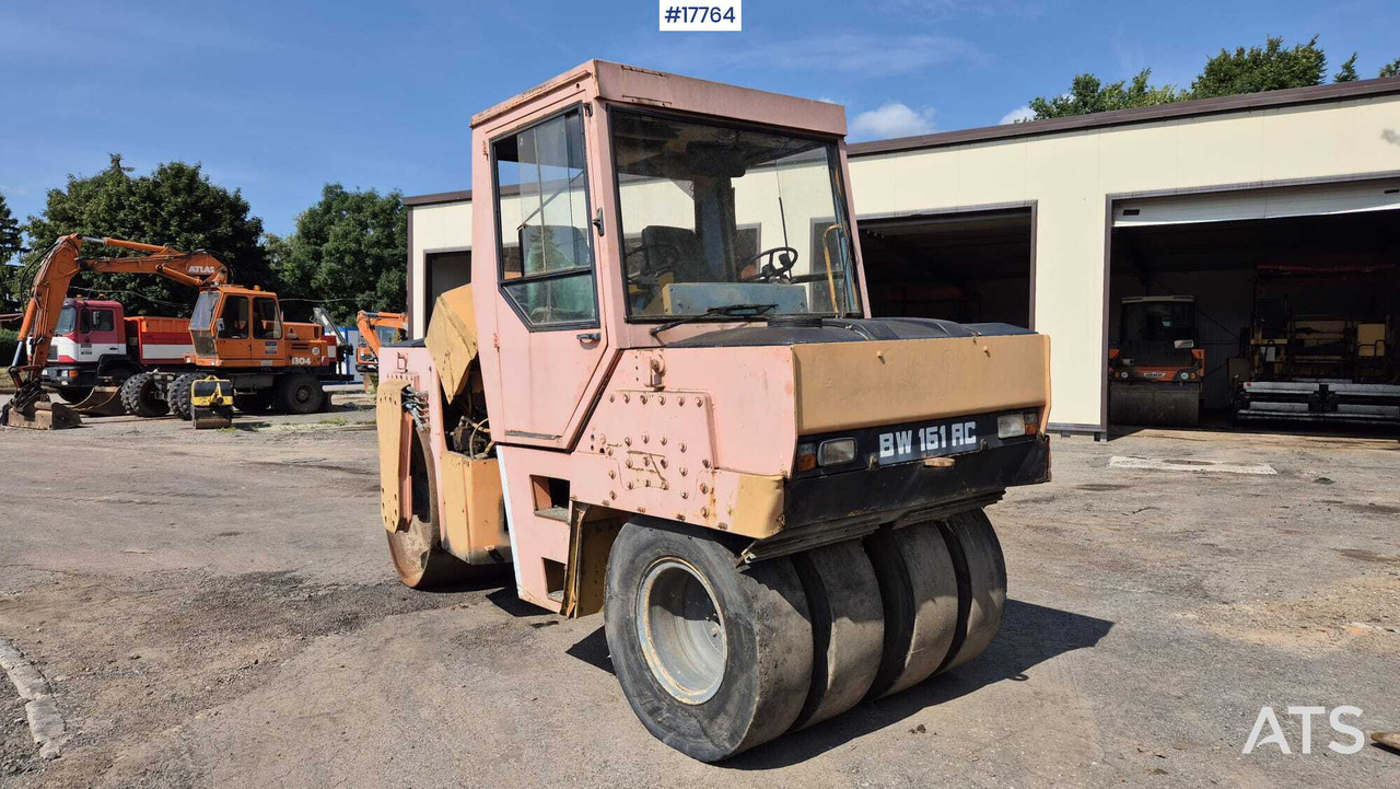 Single-drum road roller BOMAG BW 161AC (1990) - Kombinuotas volas: foto 5 Single-drum road roller BOMAG BW 161AC (1990) - Kombinuotas volas: foto 5