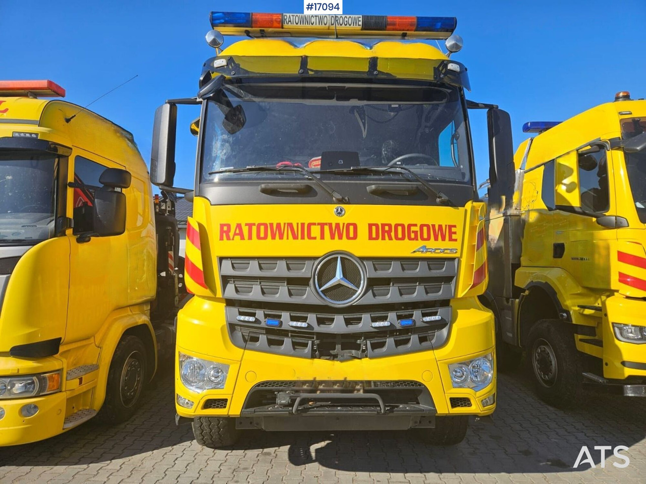Specjalistyczny pojazd ratunkowy Mercedes Benz Arocs 4853 8x8 (2021) - Evakuatorius: foto 3 Specjalistyczny pojazd ratunkowy Mercedes Benz Arocs 4853 8x8 (2021) - Evakuatorius: foto 3