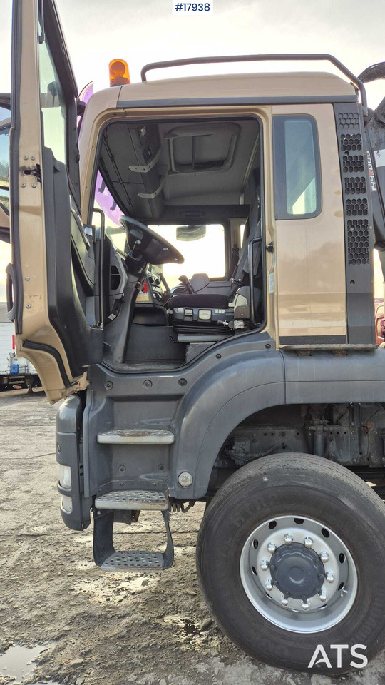 Savivartis sunkvežimis, Sunkvežimis su kranu Tipper MAN TGS 33.400 6x4 HDS HIAB 144 DS-2 DUO (2009): foto 13 Savivartis sunkvežimis, Sunkvežimis su kranu Tipper MAN TGS 33.400 6x4 HDS HIAB 144 DS-2 DUO (2009): foto 13