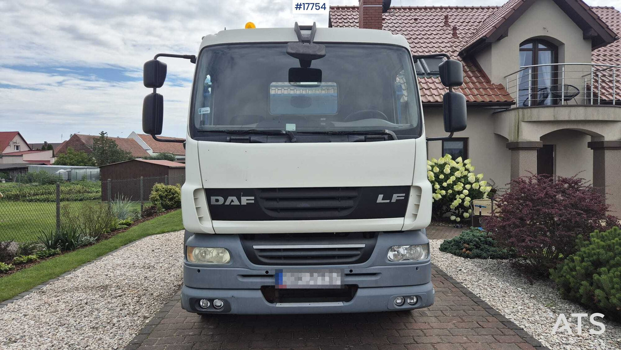 Two-axle tipper DAF LF 55.300 (2013) - Savivartis sunkvežimis: foto 4 Two-axle tipper DAF LF 55.300 (2013) - Savivartis sunkvežimis: foto 4