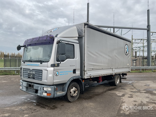 2007 MAN TGL12.210 4x2 Curtain Side Truck - Tentinis sunkvežimis: foto 3 2007 MAN TGL12.210 4x2 Curtain Side Truck - Tentinis sunkvežimis: foto 3
