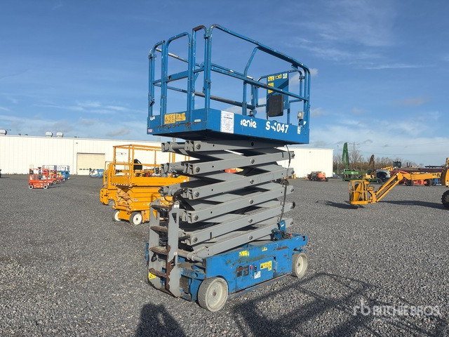 2015 Genie GS-4047 Electric Scissor Lift - Žirklinis keltuvas: foto 2 2015 Genie GS-4047 Electric Scissor Lift - Žirklinis keltuvas: foto 2