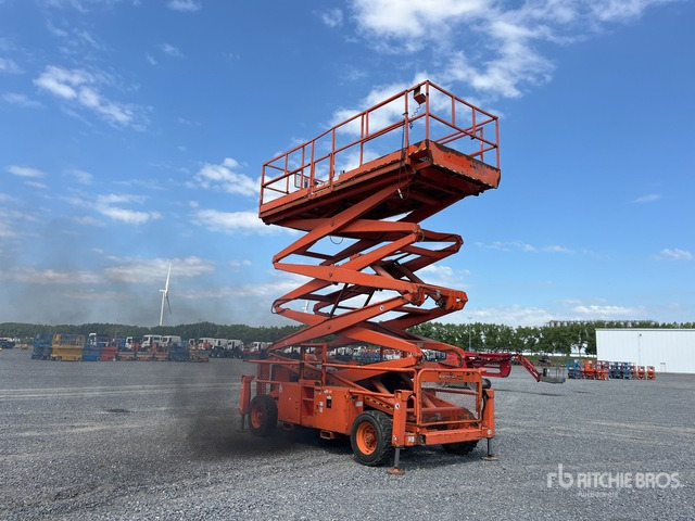 2015 Skyjack SJ9250 4x4 Diesel Scissor Lift - Žirklinis keltuvas: foto 4 2015 Skyjack SJ9250 4x4 Diesel Scissor Lift - Žirklinis keltuvas: foto 4