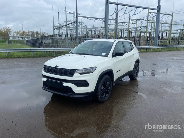 2022 Jeep Compass Longitude 4WD Hybrid (Unused) SUV - Visureigis: foto 2 2022 Jeep Compass Longitude 4WD Hybrid (Unused) SUV - Visureigis: foto 2