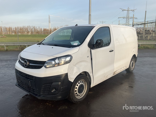 2022 Opel Vivaro Passenger Van - Mikroautobusas, Keleivinis furgonas: foto 2 2022 Opel Vivaro Passenger Van - Mikroautobusas, Keleivinis furgonas: foto 2