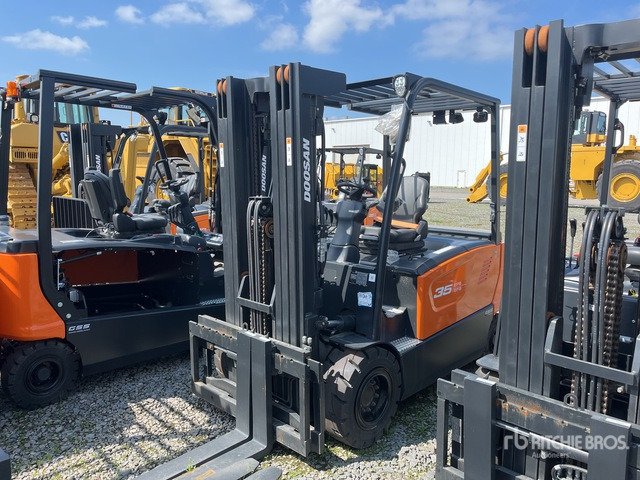 2023 Doosan B35X-7 PLUS Electric Forklift - Elektrinis krautuvas: foto 2 2023 Doosan B35X-7 PLUS Electric Forklift - Elektrinis krautuvas: foto 2