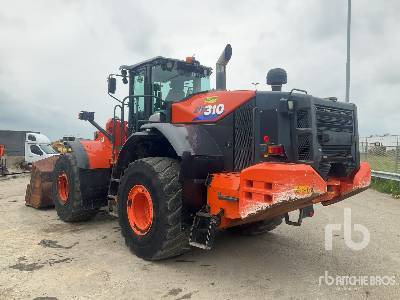 HITACHI ZW310-6 - Ratinis krautuvas: foto 2 HITACHI ZW310-6 - Ratinis krautuvas: foto 2