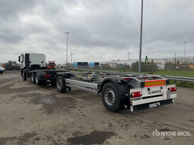 Iveco Trakker 380 Containervrachtwagen - Konteineris-vežimus/ Sukeisti kūną sunkvežimis: foto 4 Iveco Trakker 380 Containervrachtwagen - Konteineris-vežimus/ Sukeisti kūną sunkvežimis: foto 4