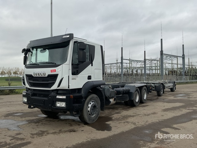 Iveco Trakker 380 Containervrachtwagen - Konteineris-vežimus/ Sukeisti kūną sunkvežimis: foto 1 Iveco Trakker 380 Containervrachtwagen - Konteineris-vežimus/ Sukeisti kūną sunkvežimis: foto 1