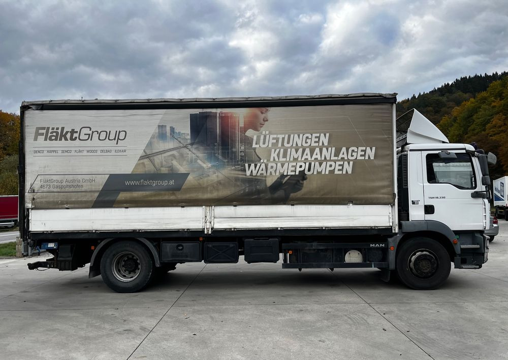 MAN TGM 18.330 4x2 // Zabudowa Burtowa // Manual // Specjalny // Ładowność 9600kg // - Tentinis sunkvežimis: foto 4 MAN TGM 18.330 4x2 // Zabudowa Burtowa // Manual // Specjalny // Ładowność 9600kg // - Tentinis sunkvežimis: foto 4