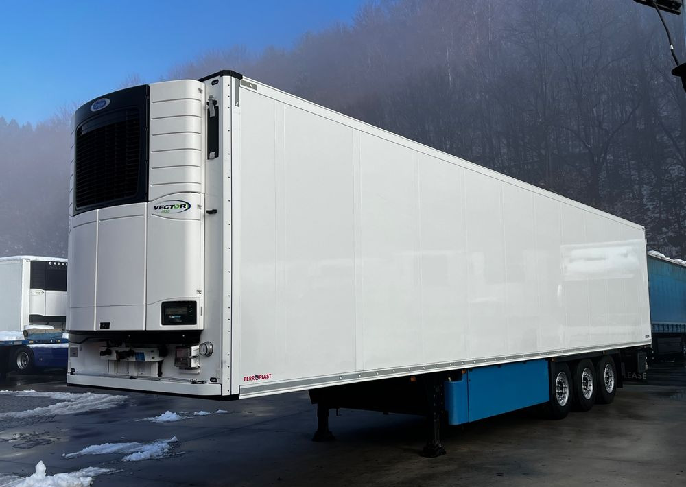 Schmitz Cargobull Chłodnia // Doppelstock // Oś podnoszona // Kosz Paletowy // Idealna!!! - Refrižeratorius puspriekabė: foto 4 Schmitz Cargobull Chłodnia // Doppelstock // Oś podnoszona // Kosz Paletowy // Idealna!!! - Refrižeratorius puspriekabė: foto 4