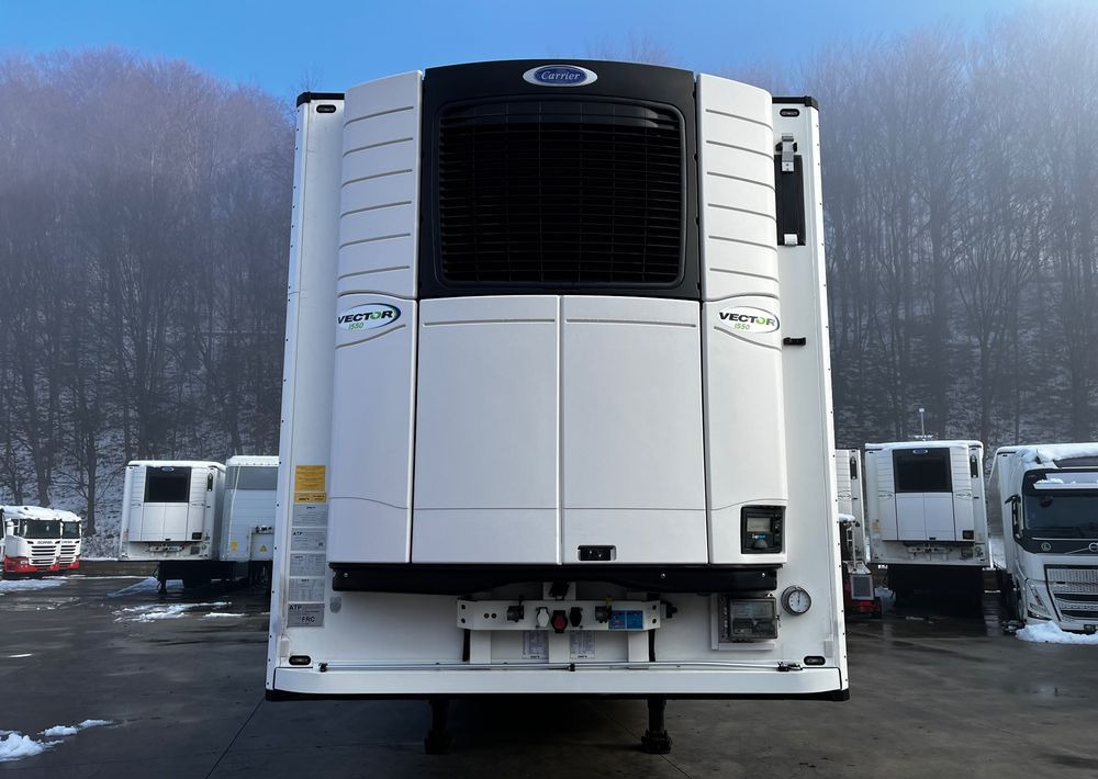 Schmitz Cargobull Chłodnia // Doppelstock // Oś podnoszona // Kosz Paletowy // Idealna!!! - Refrižeratorius puspriekabė: foto 2 Schmitz Cargobull Chłodnia // Doppelstock // Oś podnoszona // Kosz Paletowy // Idealna!!! - Refrižeratorius puspriekabė: foto 2