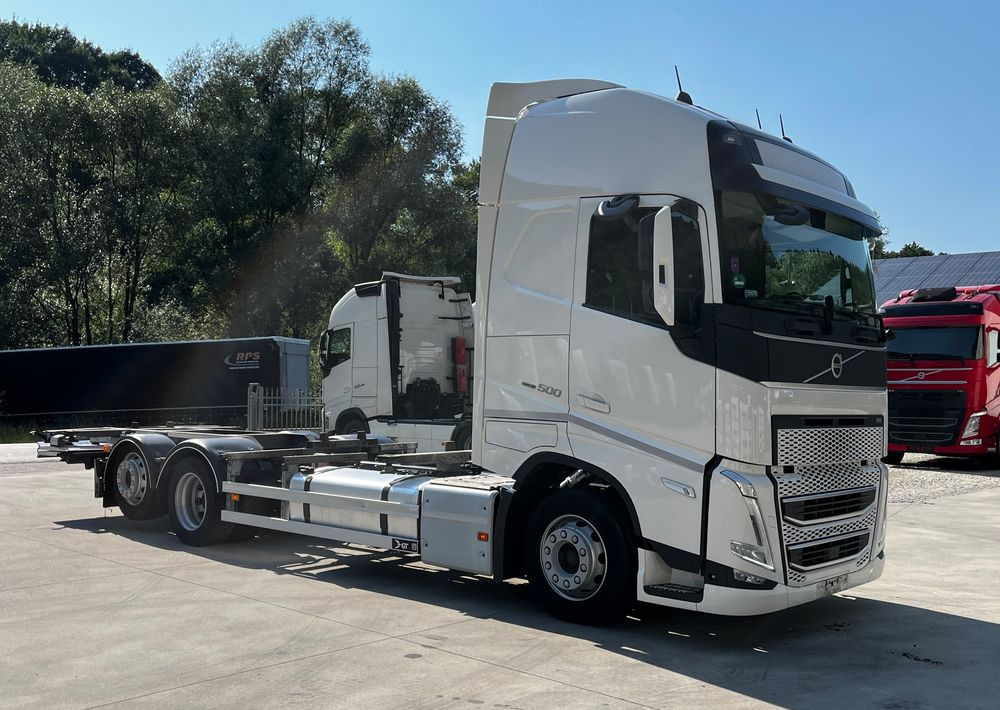 Volvo FH500 BDF 6x2 // Dolny zaczep // Euro 6 motor ! // New Face // XXL Cab // - Važiuoklės sunkvežimis: foto 2 Volvo FH500 BDF 6x2 // Dolny zaczep // Euro 6 motor ! // New Face // XXL Cab // - Važiuoklės sunkvežimis: foto 2