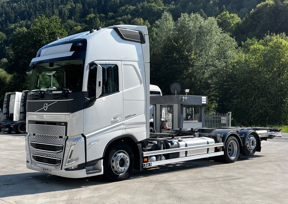 Volvo FH500 BDF 6x2 // Dolny zaczep // Euro 6 motor ! // New Face // XXL Cab // - Važiuoklės sunkvežimis: foto 1 Volvo FH500 BDF 6x2 // Dolny zaczep // Euro 6 motor ! // New Face // XXL Cab // - Važiuoklės sunkvežimis: foto 1