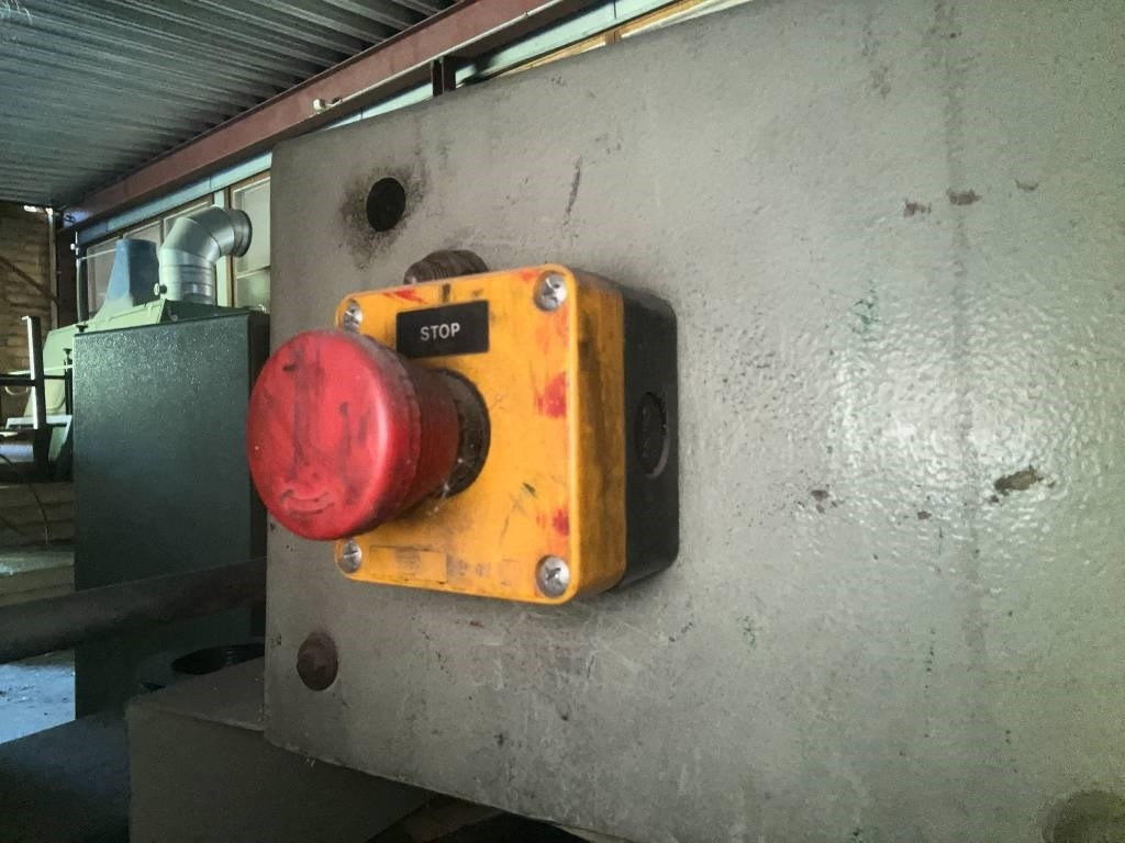 Annet SCM M3 Automatic multiblade rip saw - Medžio apdirbimo staklės: foto 4 Annet SCM M3 Automatic multiblade rip saw - Medžio apdirbimo staklės: foto 4
