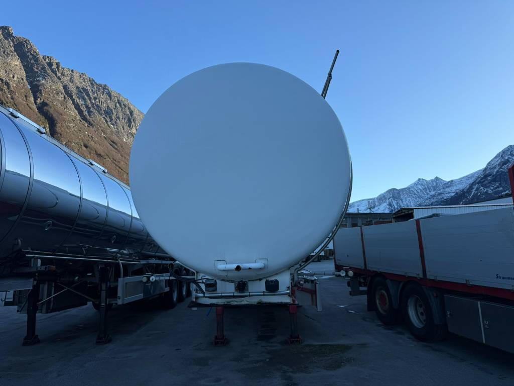 Puspriekabė cisterna Annet Schrader tank trailer 32 m2: foto 9