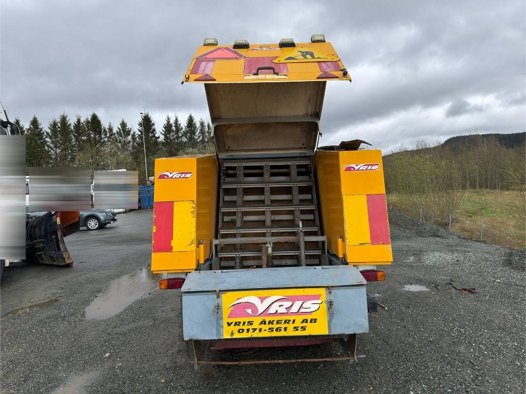 Broddway Combi feievogn - Gatvių šlavimo mašina: foto 3 Broddway Combi feievogn - Gatvių šlavimo mašina: foto 3