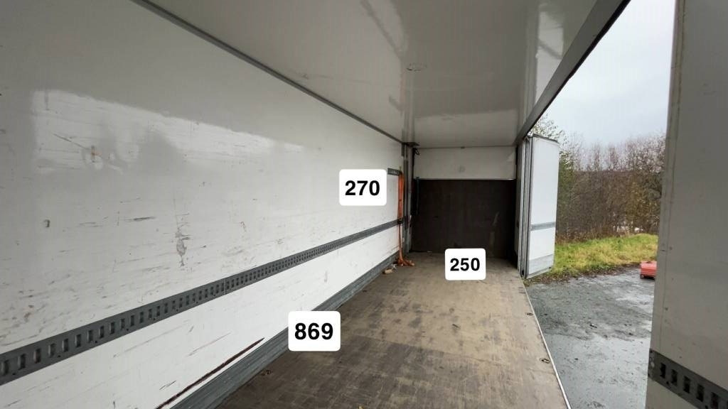 Furgonas sunkvežimis Mercedes-Benz Actros 2546  6x2: foto 18