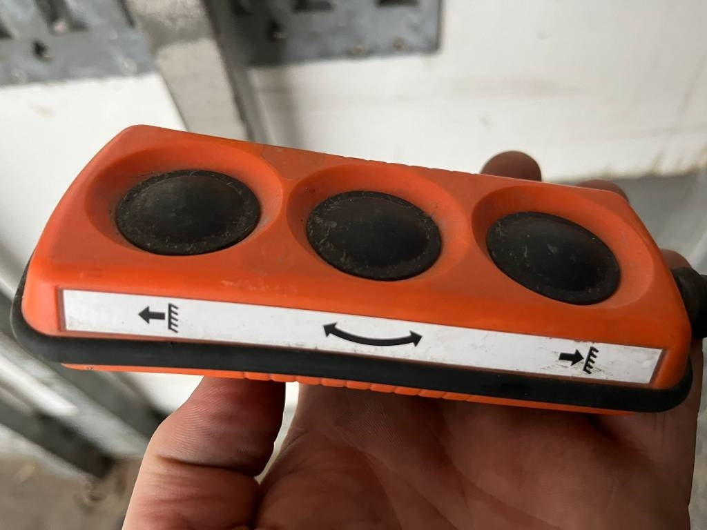 Furgonas sunkvežimis Mercedes-Benz Actros 2546  6x2: foto 17